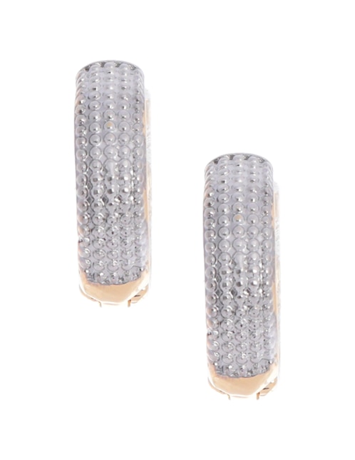 Aretes circulares con acabado pavé cristal