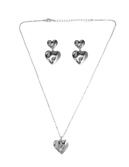Aretes y collar de corazón 18 K