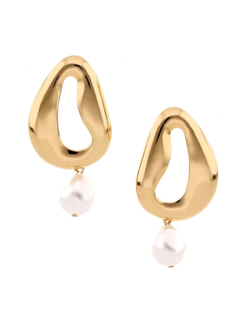 Aretes largos con acabado brillante 1