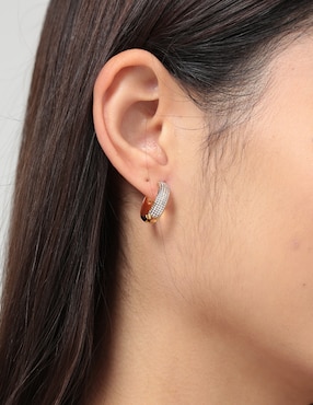 Aretes circulares Girondela con acabado pavé cristal