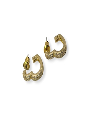 Broqueles de corazon Mashala con acabado baño de oro 14K zirconia