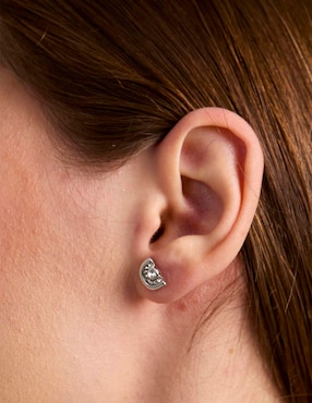Set de aretes Weekend con acabado pavé