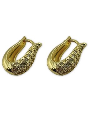Aretes huggies Mashala con acabado baño de oro 14 K