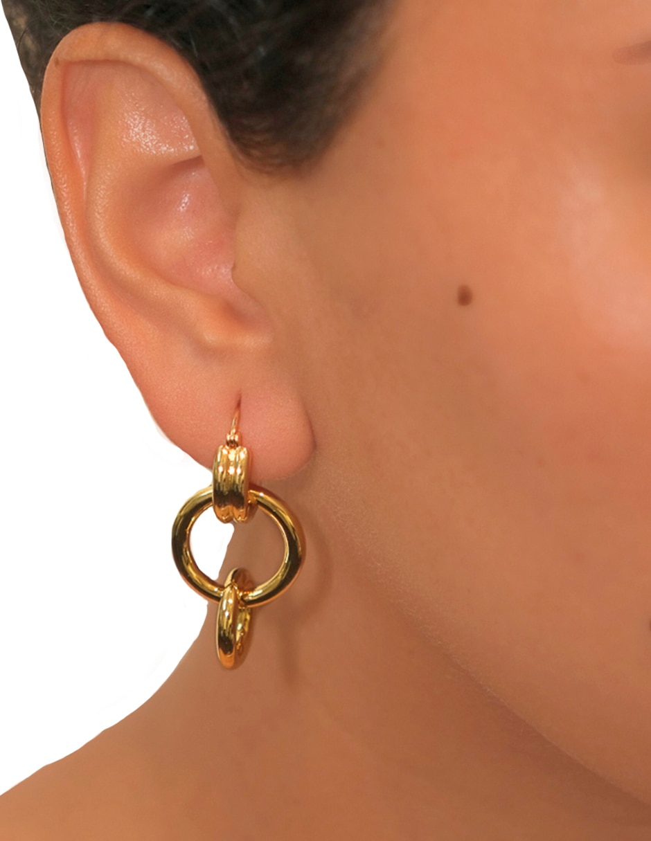 Aretes largos circulares con acabado chapa de oro 18 K 3