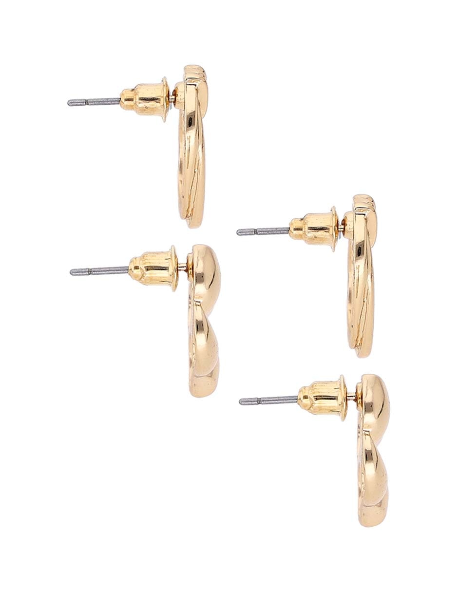 Set de aretes con acabado pulido 4