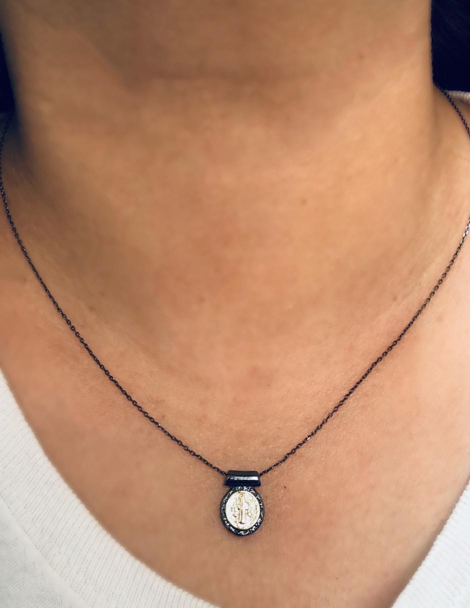 Collar con dije 3