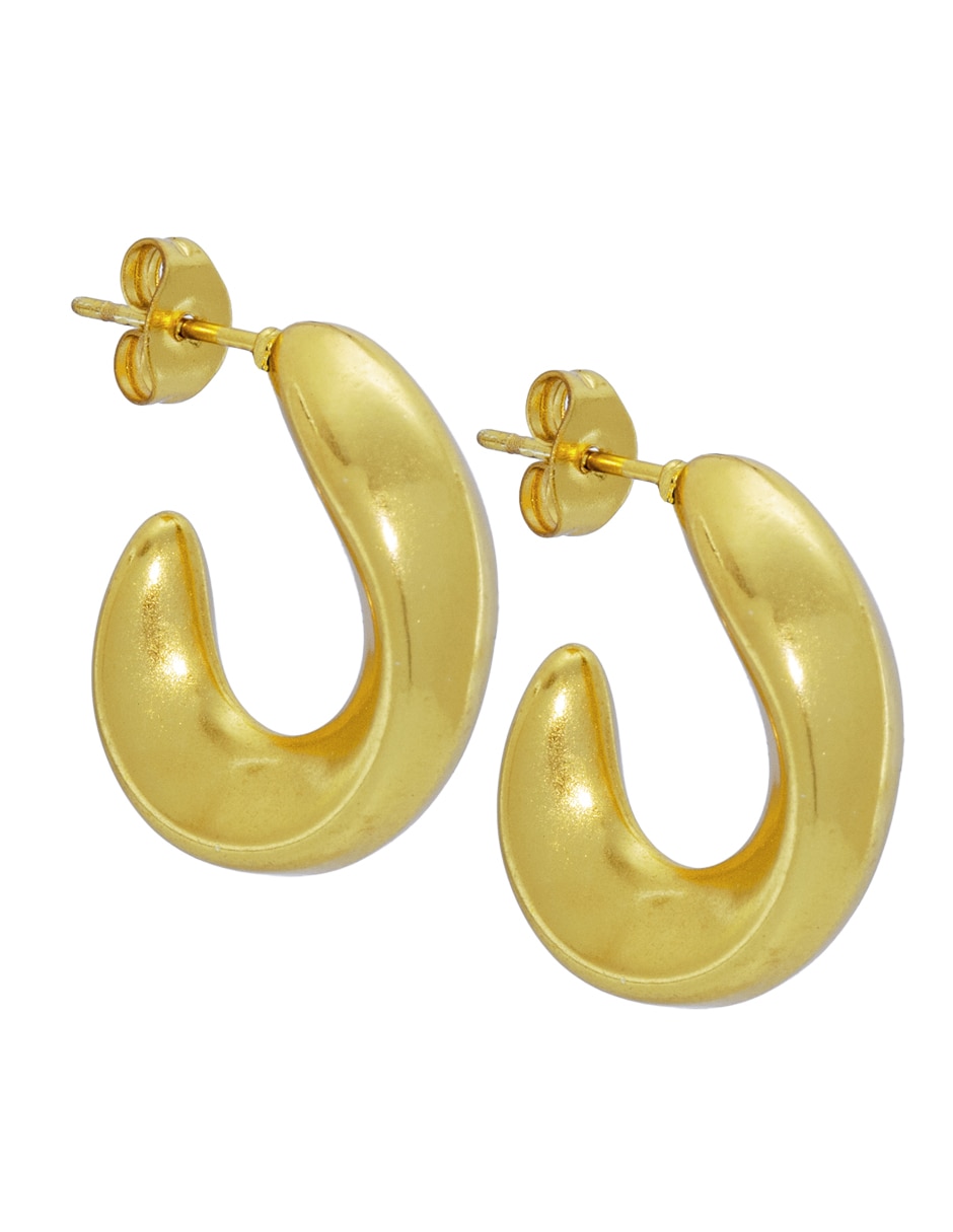 Aretes cortos con acabado pulido 2