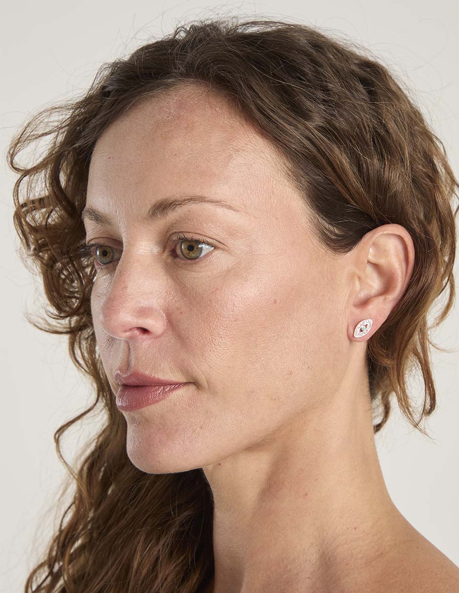 Set de aretes con acabado brillante 4
