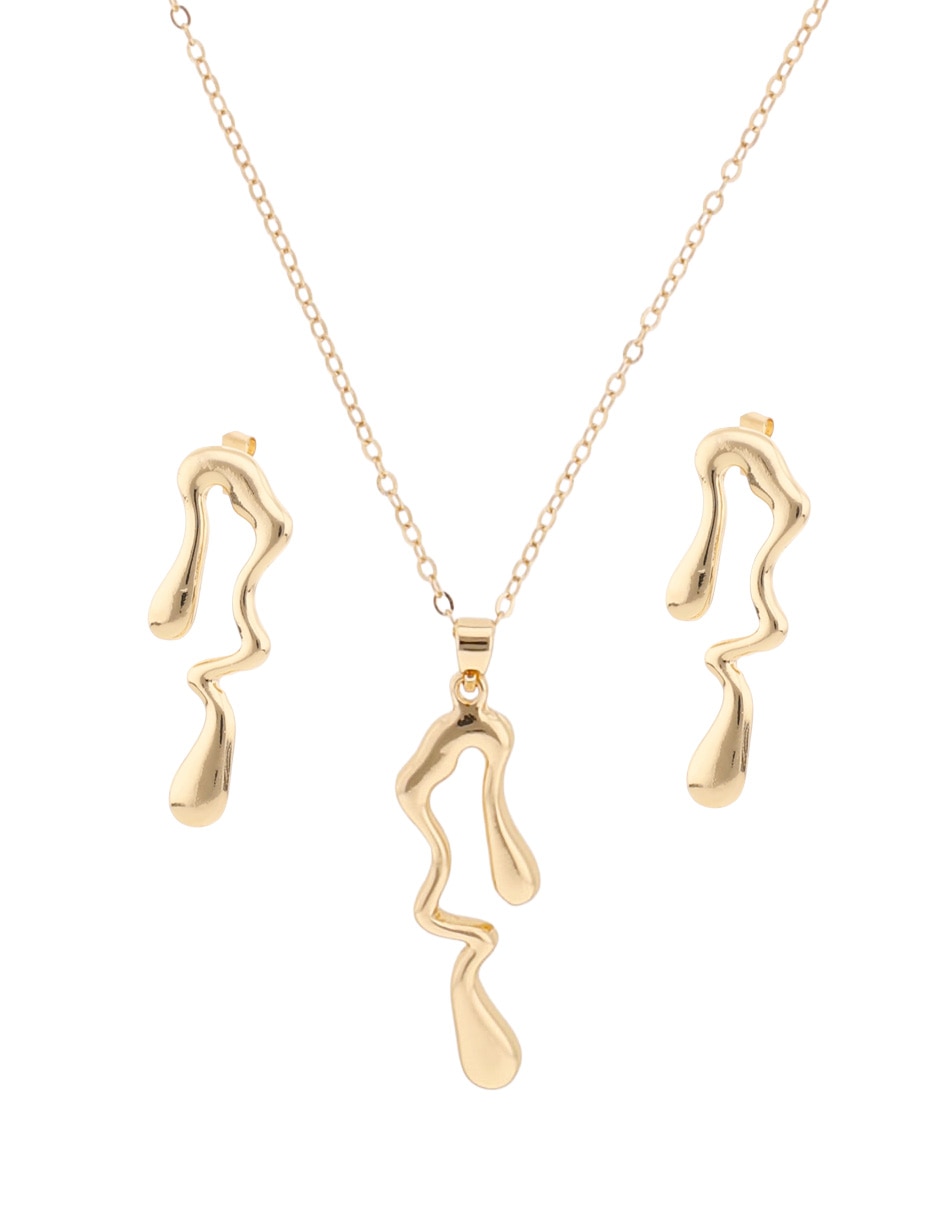 Aretes y collar