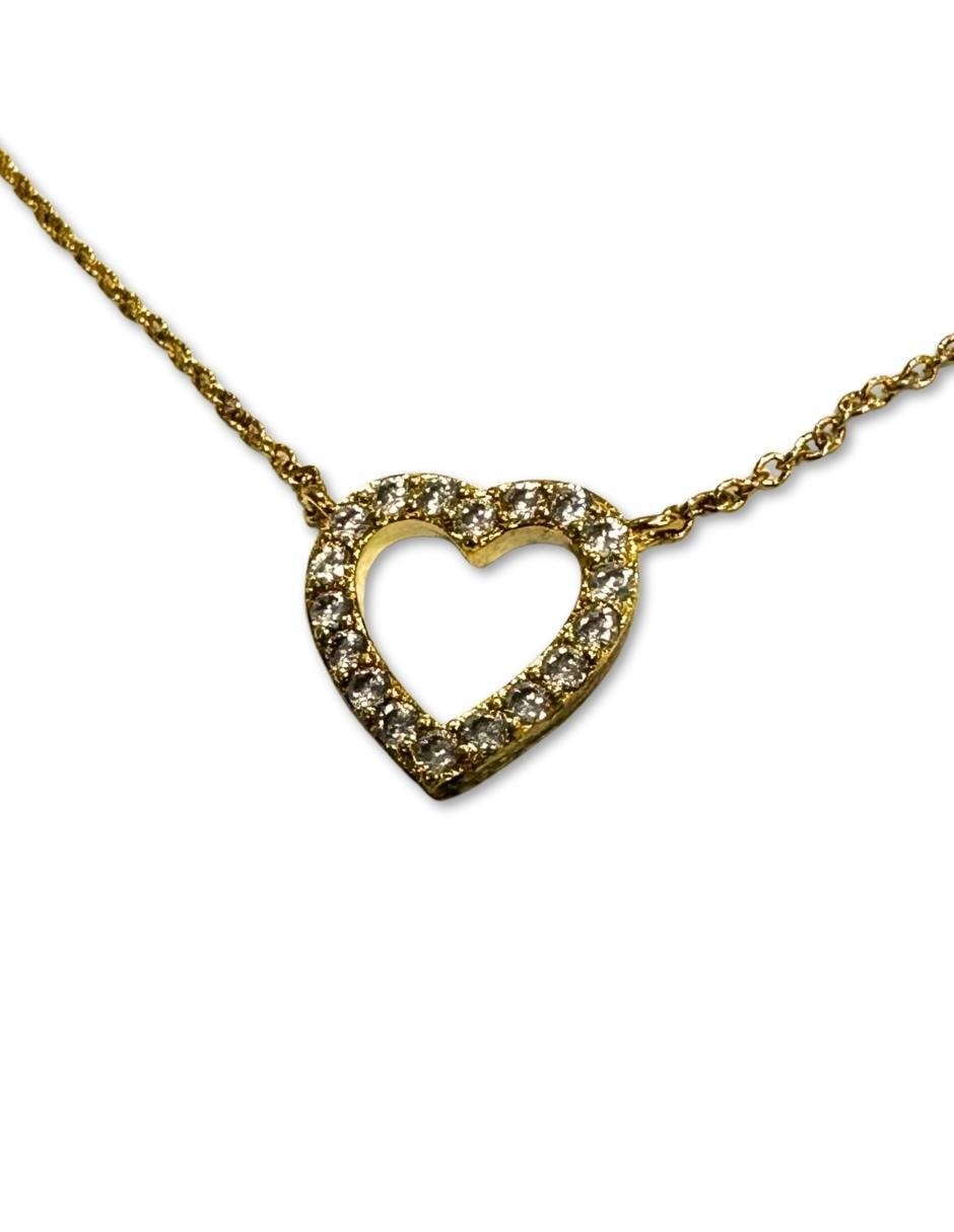 Collar de corazón con acabado baño de oro 14K 1