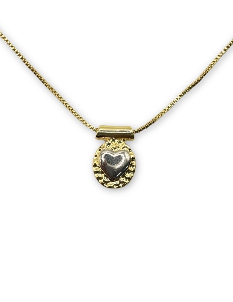 Collar de corazón con acabado baño de oro 14 K